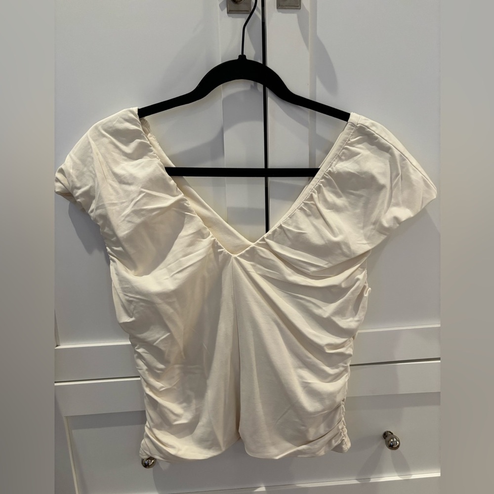 J.Crew Ivory Cotton V-Neck Short Sleeve Top Size M BNWT - Picture 2 of 3